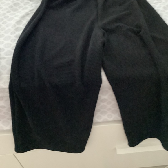 Slip on capri pants - Picture 2 of 2